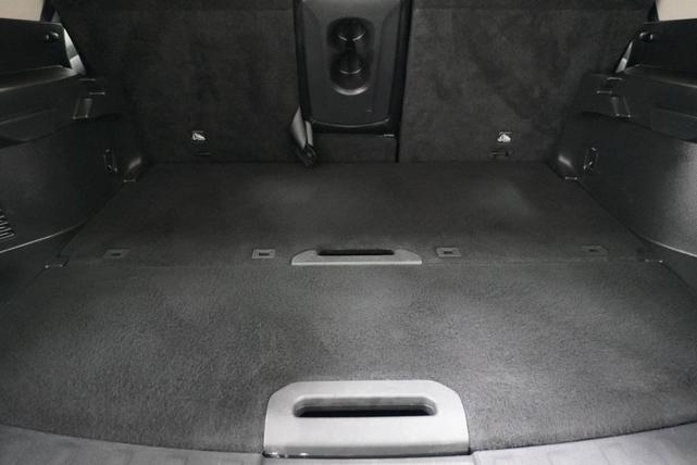 Photo of 2018 Gun Metallic Nissan Rogue