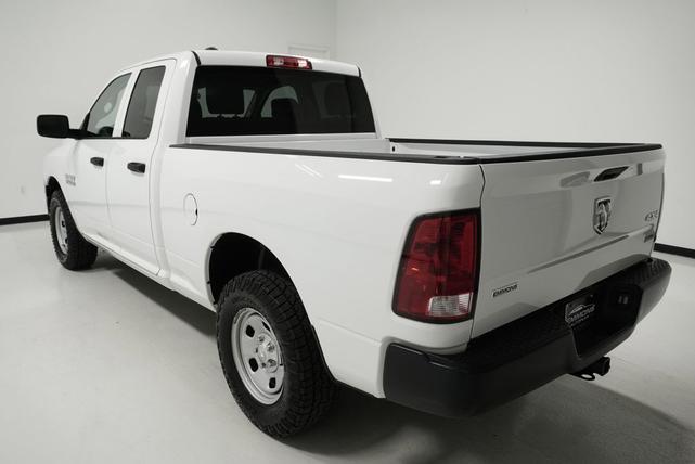 Photo of 2017 Bright White Clearcoat RAM 1500