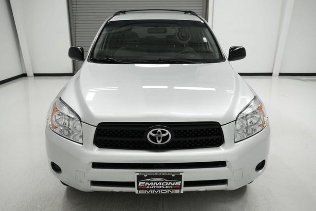 Photo of 2008 Classic Silver Metallic Toyota RAV4