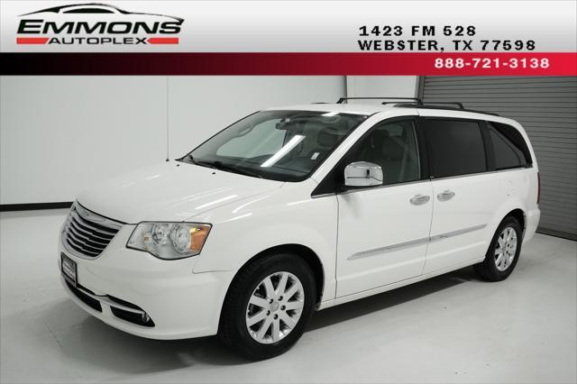 2011 Chrysler Town & Country