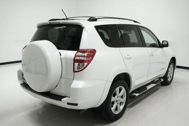 Photo of 2011 Blizzard Pearl Toyota RAV4