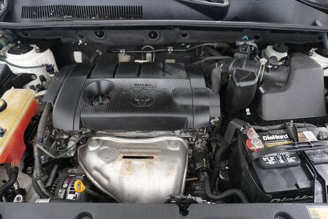 Photo of 2011 Blizzard Pearl Toyota RAV4