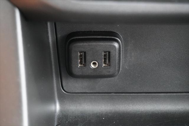 Photo of 2022 Summit White Chevrolet Colorado