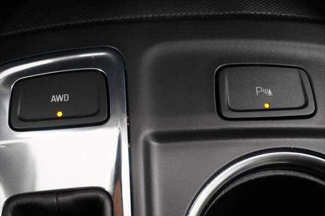 Photo of 2023 Sterling Gray Metallic Chevrolet Equinox