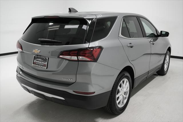 Photo of 2023 Sterling Gray Metallic Chevrolet Equinox