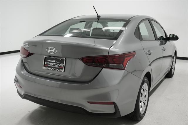 Photo of 2022 Forge Gray Hyundai Accent