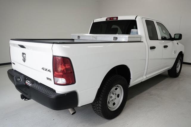 Photo of 2017 Bright White Clearcoat RAM 1500