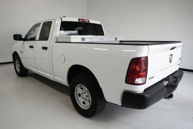 Photo of 2017 Bright White Clearcoat RAM 1500
