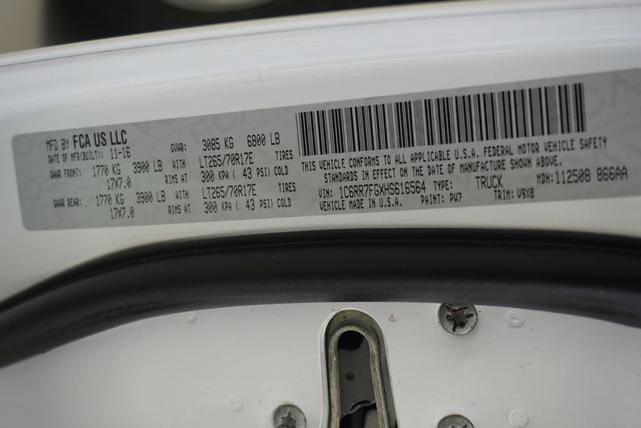 Photo of 2017 Bright White Clearcoat RAM 1500