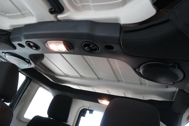 Photo of 2014 Granite Crystal Metallic Clearcoat Jeep Wrangler Unlimited