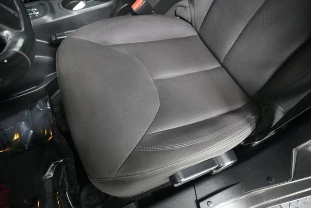 Photo of 2014 Granite Crystal Metallic Clearcoat Jeep Wrangler Unlimited