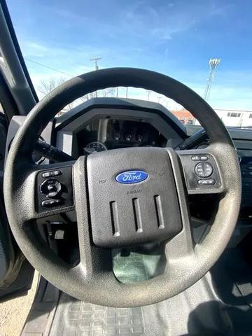 Photo of 2016 Magnetic Metallic Ford F-250