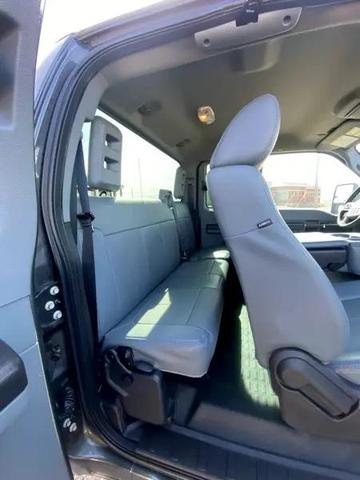 Photo of 2016 Magnetic Metallic Ford F-250