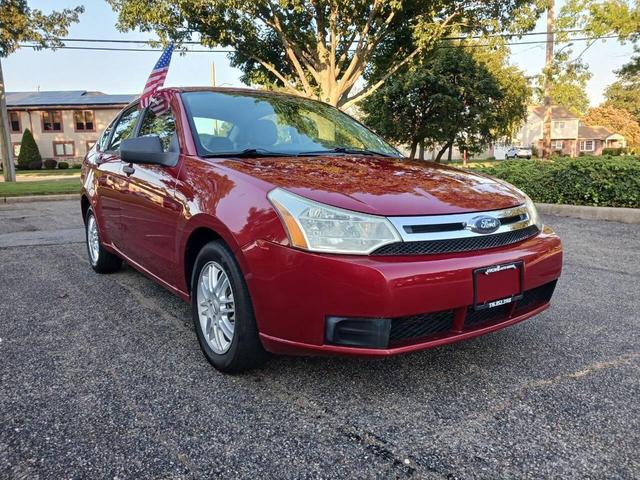 Photo of 2009 Red Ford Focus