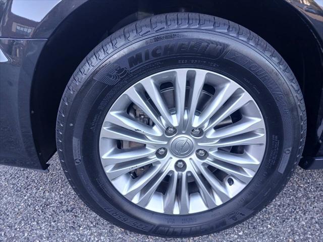 Photo of 2015 Charcoal Chrysler Town & Country