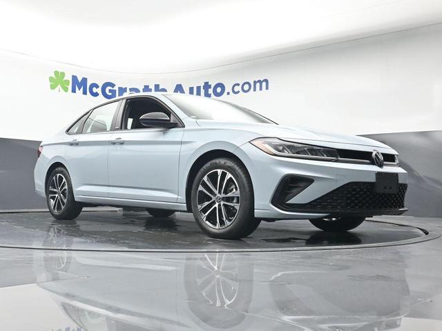 Photo of 2025 Alpine Grey Volkswagen Jetta