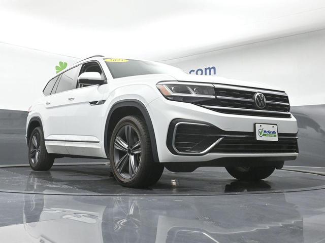 Photo of 2021 Pure White Volkswagen Atlas