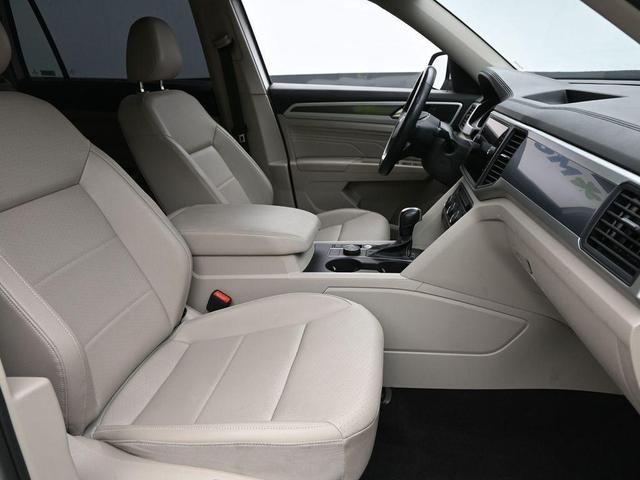 Photo of 2021 Pure White Volkswagen Atlas