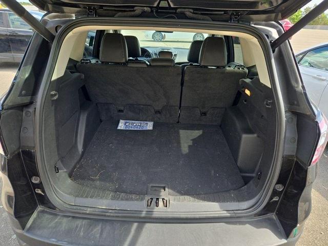 Photo of 2017 Shadow Black Ford Escape