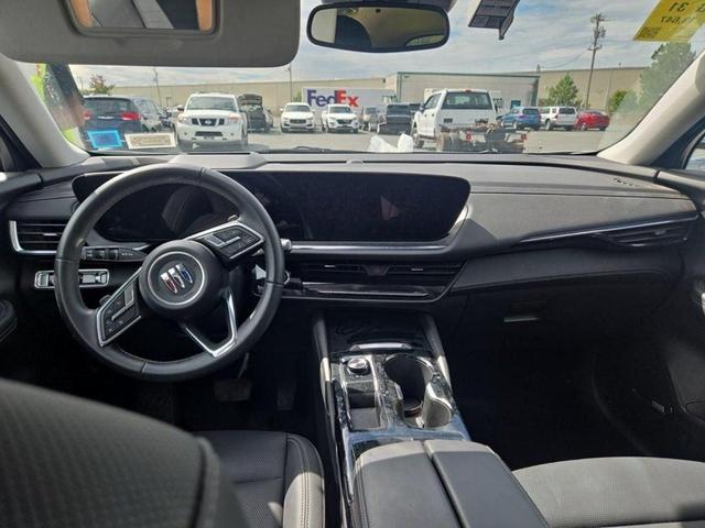Photo of 2024 Summit White Buick Envision