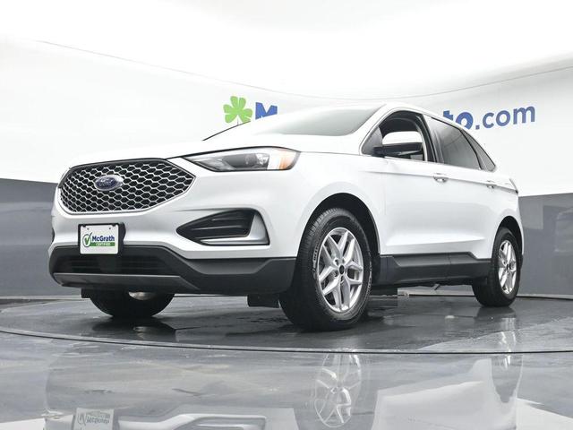 Photo of 2024 Oxford White Ford Edge