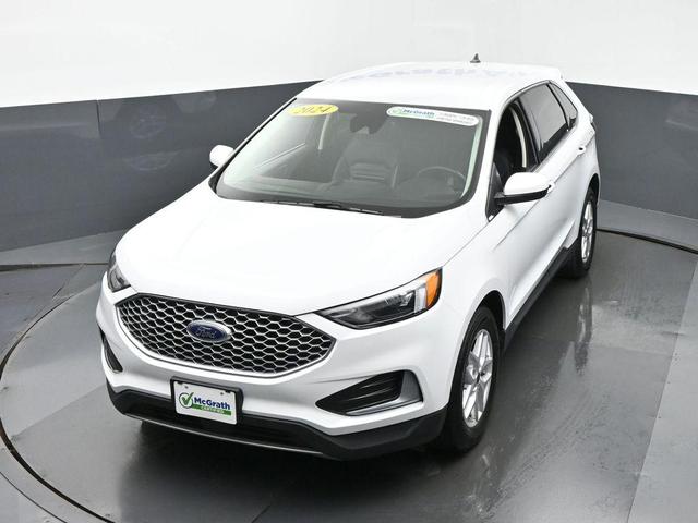 Photo of 2024 Oxford White Ford Edge