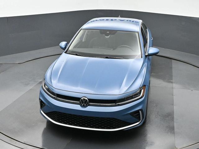 Photo of 2025 Monterey Blue Pearl Volkswagen Jetta