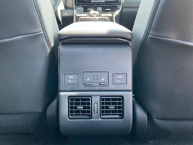 Photo of 2024 Elemental Red Pearl, Two Tone Subaru Solterra