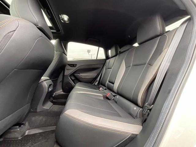 Photo of 2024 Crystal White Pearl Subaru Crosstrek