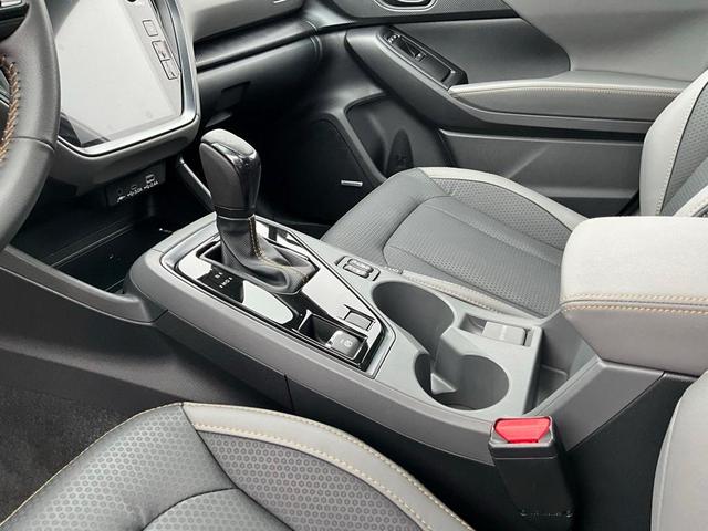Photo of 2024 Crystal White Pearl Subaru Crosstrek