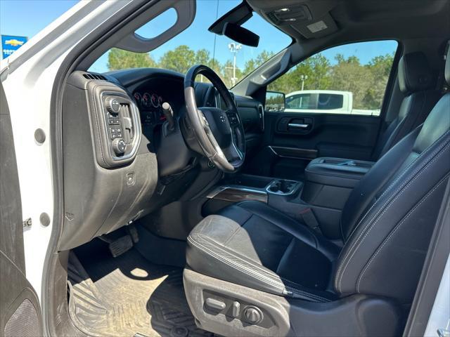 Photo of 2021 SUMMIT WHI Chevrolet Silverado 1500