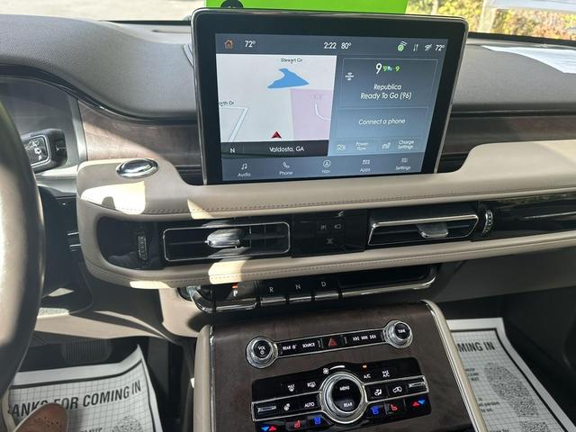 Photo of 2021 Ceramic Pearl Lincoln Aviator