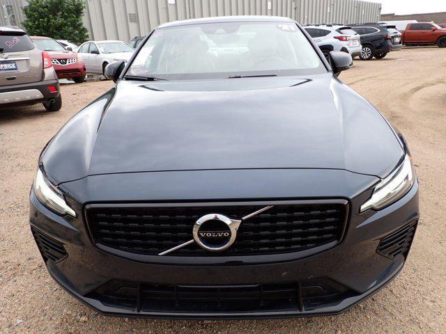 Photo of 2021 Osmium Grey Metallic Volvo S60 Recharge Plug-In Hybrid