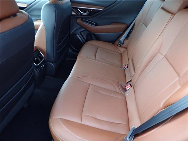 Photo of 2025 Magnetite Gray Metallic/Crystal Black Silica Subaru Outback