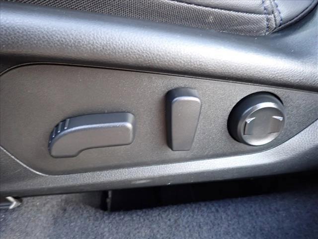 Photo of 2025 Ice Silver Metallic Subaru Forester