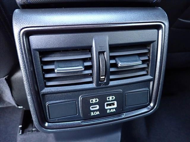 Photo of 2025 Ice Silver Metallic Subaru Forester