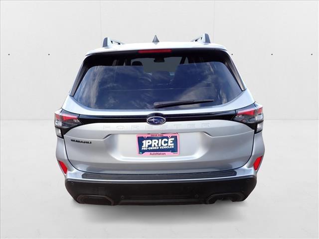 Photo of 2025 Ice Silver Metallic Subaru Forester