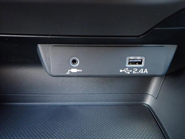 Photo of 2025 Crystal White Pearl Subaru Crosstrek