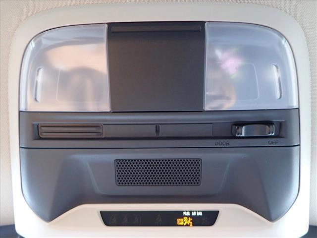 Photo of 2025 Crystal White Pearl Subaru Crosstrek