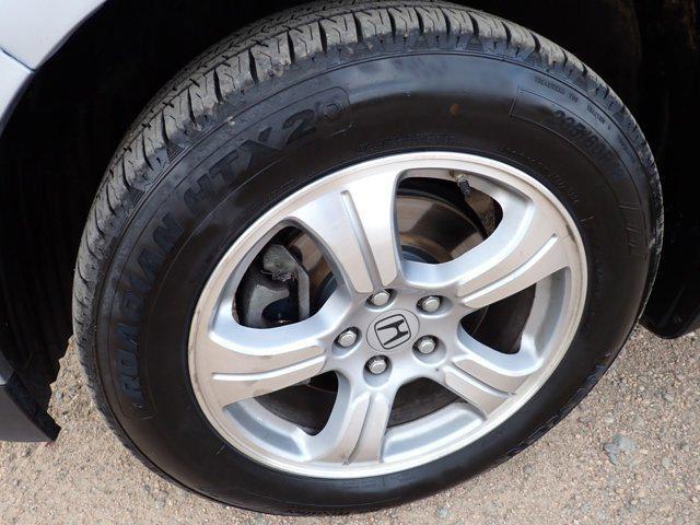 Photo of 2013 Alabaster Silver Metallic Honda Pilot