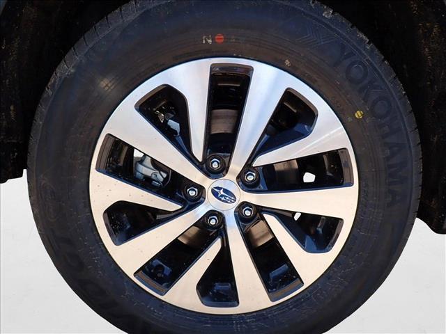 Photo of 2025 Crystal White Pearl Subaru Outback