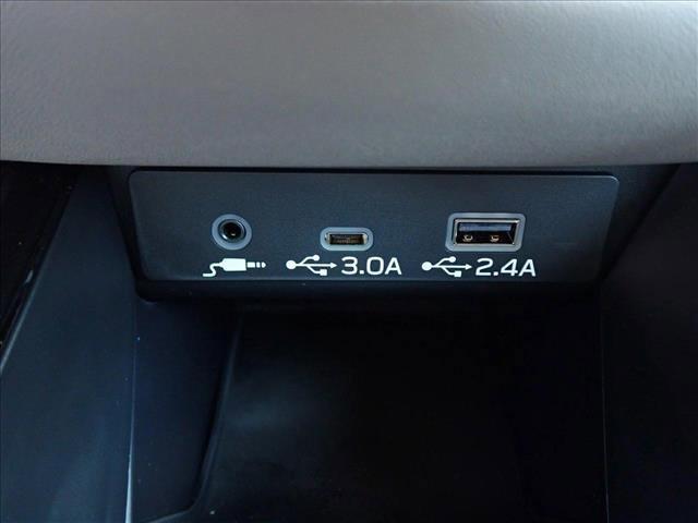 Photo of 2025 Crystal White Pearl Subaru Outback