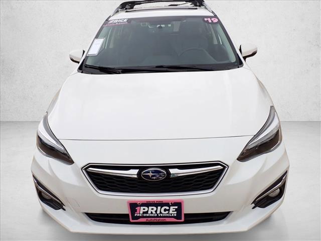 Photo of 2019 Crystal White Pearl Subaru Impreza