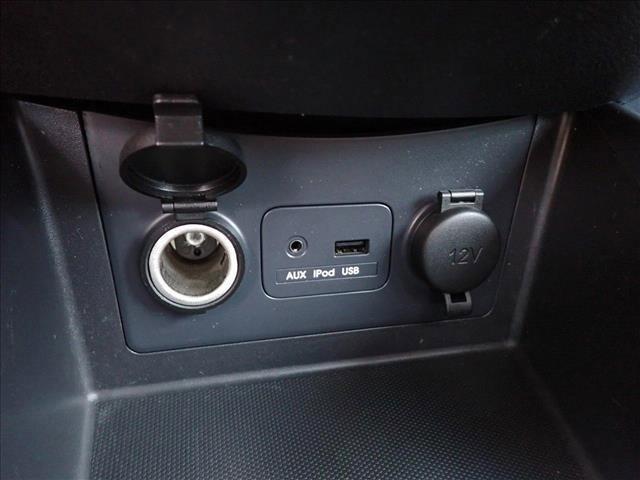 Photo of 2011 Bright Silver Metallic Kia Forte