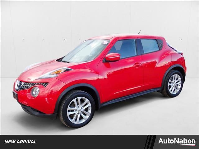 Photo of 2015 Red Alert Nissan Juke