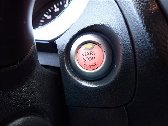Photo of 2015 Red Alert Nissan Juke