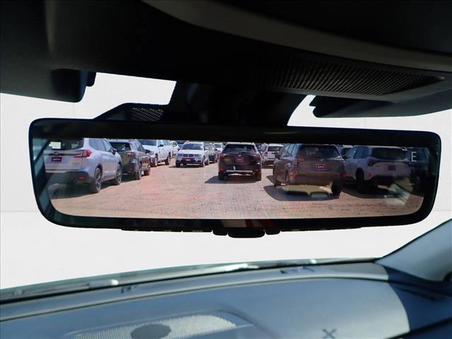 Photo of 2025 Crystal White Pearl Subaru Outback