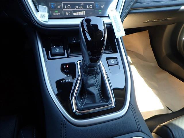 Photo of 2025 Crystal White Pearl Subaru Outback