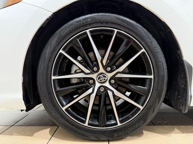Photo of 2023 Ice Cap Toyota Camry