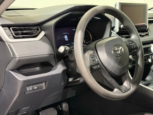 Photo of 2024 Silver Sky Toyota RAV4